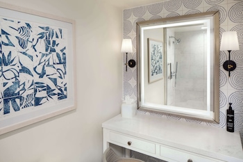 Pool and Partial Oceanview King Suite