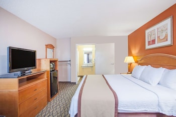 Room, 1 King Bed, Accessible, Non Smoking (Mobility Accessible)