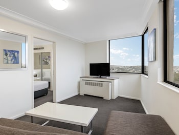 Superior One-Bedroom Apartment