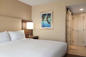 Room, 1 King Bed with Sofa bed, Pool View