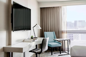 Room, 2 Double Beds, Balcony, Pool View