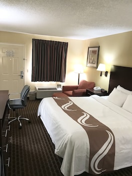Standard Room, 1 King Bed, Non Smoking