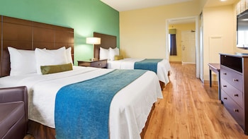 Suite, 2 Double Beds, Accessible, Bathtub (with Sofabed)
