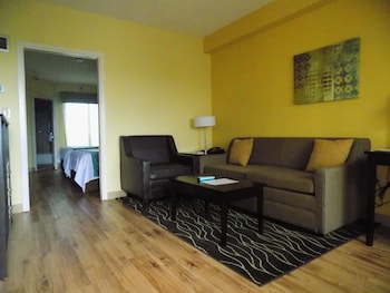 Suite, 2 Double Beds, Non Smoking, Microwave (with Sofabed)