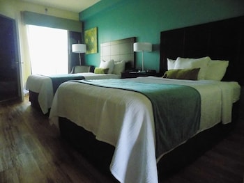 Suite, 2 Double Beds, Non Smoking, Microwave (with Sofabed)