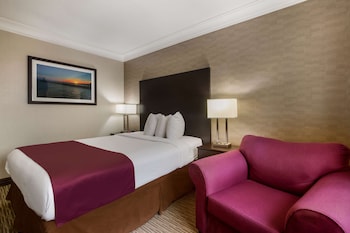 Standard Room, 1 Queen Bed, Non Smoking, Refrigerator