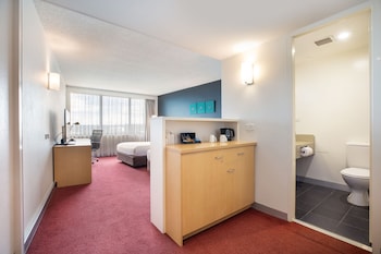 2 Double Beds Standard