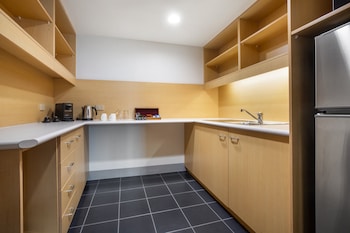Suite, 1 King Bed (High Floor)