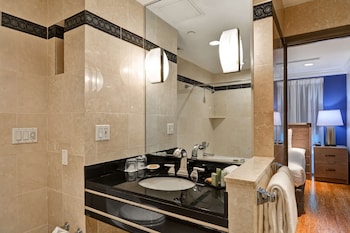 Room, 2 Queen Beds, Accessible (Hearing)