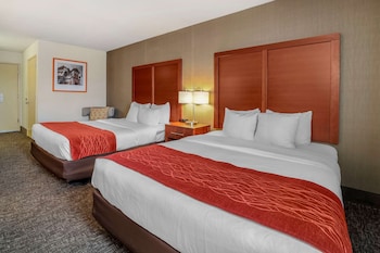 Standard Room, 2 Queen Beds, Non Smoking