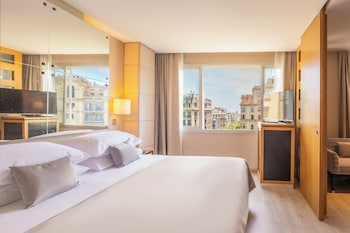 Junior Suite, City View