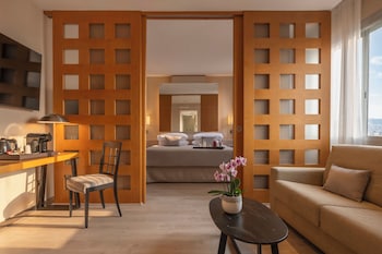 Junior Suite, City View