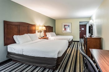 Standard Room, 2 Double Beds, Non Smoking