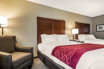 Standard Room, 2 Queen Beds, Non Smoking