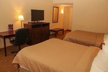 Standard Room, 2 Queen Beds, Non Smoking, Ground Floor