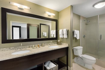 Premium Room, 1 King Bed, City View