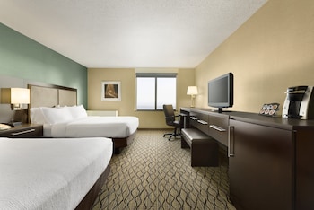 Premium Room, 2 Queen Beds, City View