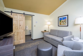 Suite, 1 Bedroom, Balcony