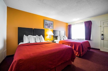 Standard Room, 2 Queen Beds, Non Smoking, Courtyard View (1st Floor)