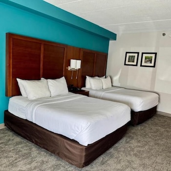Standard Room, 2 Queen Beds, Non Smoking