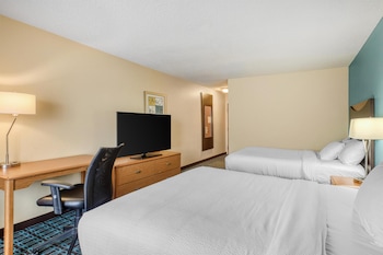 Standard Room, 2 Queen Beds, Non Smoking