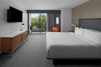 Suite, 1 Bedroom, Balcony