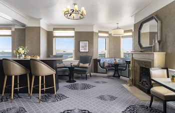 Fairmont Gold King, River View