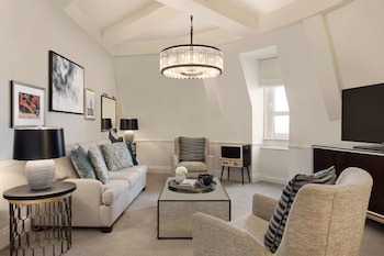 Hitchcock Suite