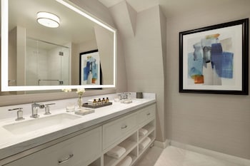 Roosevelt Suite