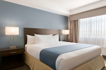 Suite, 1 Bedroom, Non Smoking (Upper Floor)