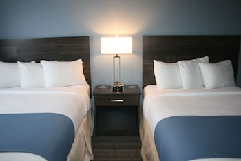 Room, 2 Double Beds, Non Smoking (Upper Floor)