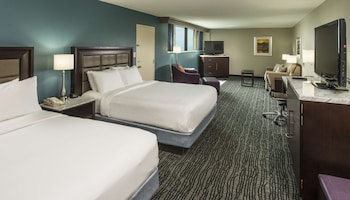 Junior Suite 2 Queens