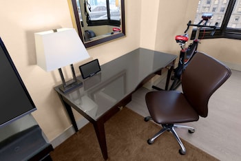Room, 1 King Bed (Fitness Room)