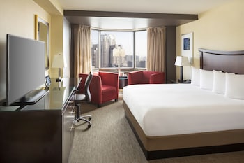 Deluxe Room, 1 King Bed, Accessible (Hearing, Deluxe View)