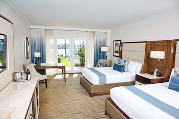 Premium Room, 2 Queen Beds, Beachfront