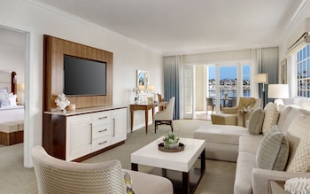 Superior Suite, 1 Bedroom, Bay View