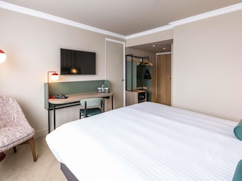 Classic Room, 1 King Bed