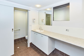 Lakeside Room