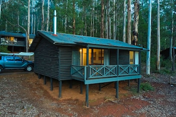 Two Bedrooms Chalet - Lake View