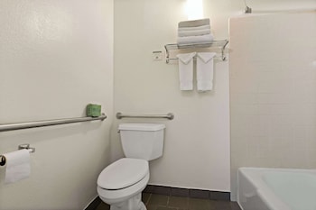 Room, 2 Queen Beds, Accessible, Non Smoking