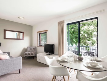 Apartment, 2 Bedrooms (Queen & Twin)