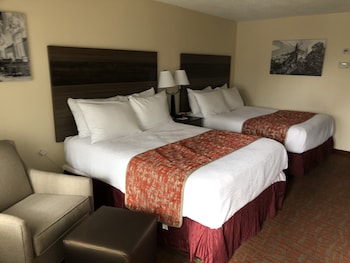 Standard Room, 2 Queen Beds, Non Smoking