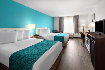 Business Room, 2 Double Beds, Non Smoking