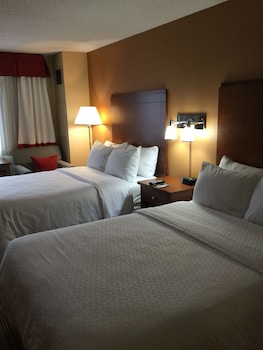 Standard Room, 2 Double Beds, Non Smoking