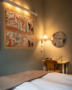 Small Double Room (11m2)