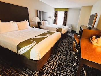 Room, 2 Queen Beds, Non smoking (Upper floor)