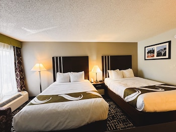 Room, 2 Queen Beds, Non smoking (Upper floor)