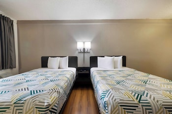 Standard Room, 2 Double Beds, Non Smoking