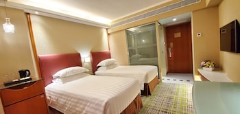 Wharney Deluxe with Twin Beds