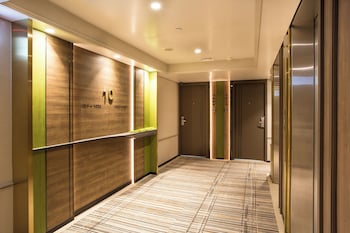 Premier Earth with Double Bed